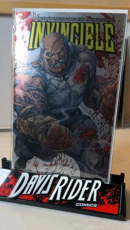 Invincible Conquest #1 Tyler Kirkham Battle Damage LTD 1500