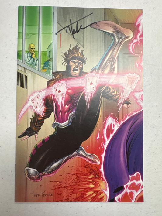 [Signed by Tyler Kirkham] UNCANNY X-MEN #4 Kirkham Unknown Tyler Kirkham Exclus